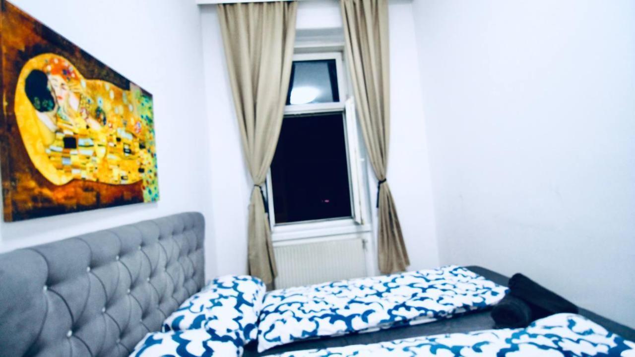 Modern Double Room Js A Wenen Buitenkant foto